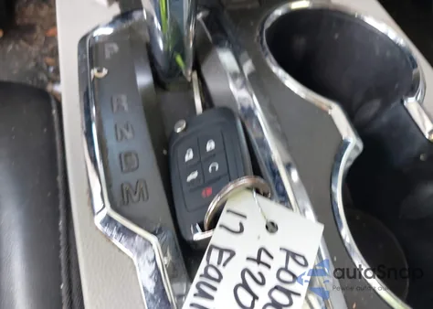 2017 Chevrolet Equinox Premier from USA, damaged, VIN 2GNALDEK8H6162241